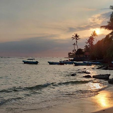 فندق Beach Paradise ماتارا المظهر الخارجي الصورة